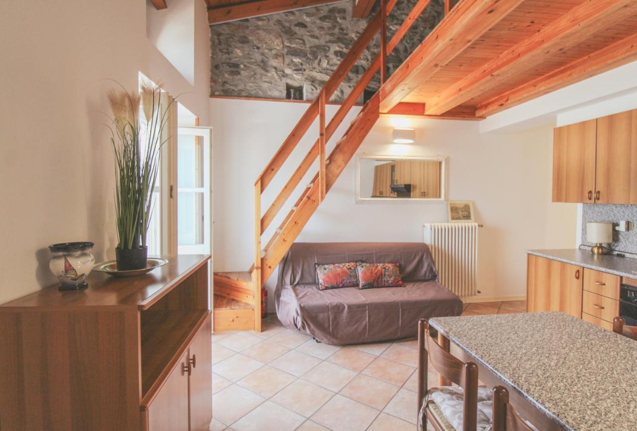 La Casa Del Porto Apartman Domaso Kültér fotó